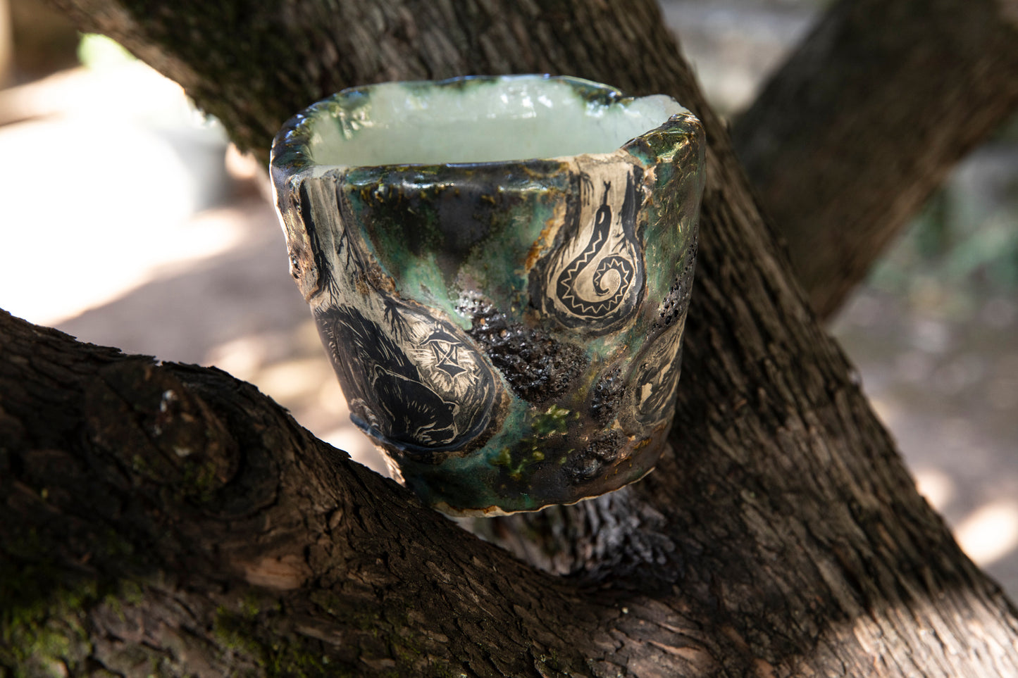 Beautiful ceramic flower planter with bear, fox, bumblebees, snake, hare, one of a kind. Cup.