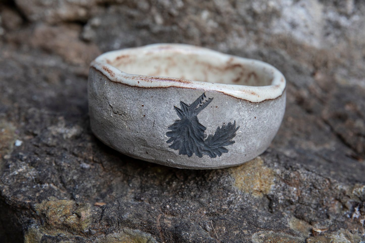 Ceramic handmade pet bowl 300 ml. Dog bowl. Cat bowl. One of a kind. Rustic, earthy, natural, vegan